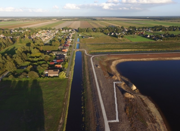 Fietspad op kade